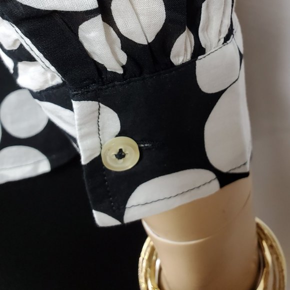 FEATHERLIGHT PINTUCK VOILE POPOVER TOP WITH WHIMSICAL DOTS (PLUS SIZE X) - Picture 5 of 9